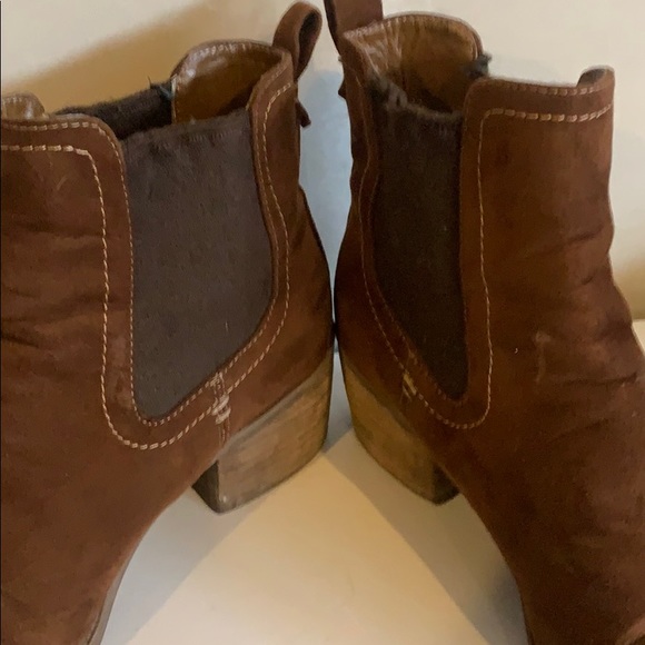 Suede booties - Picture 4 of 6